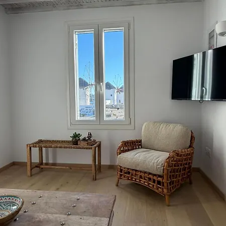 Luxury Living With Iconic Windmill & Sunset Views Mykonos Town
